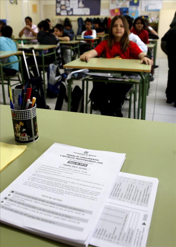 En Andalucía también hay recortes en educación prescindiendo de 4.502 profesores interinos