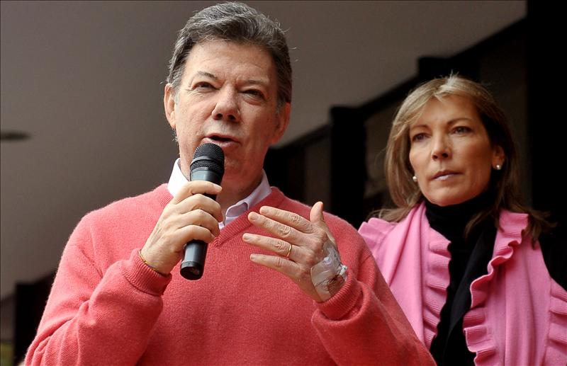 Santos reanuda sus actividades de gobierno tras la operación de cáncer de próstata