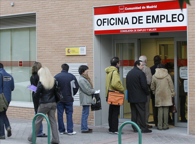 El 82% de los directores de recursos humanos españoles no contratará en 2013 y apuesta por más paro