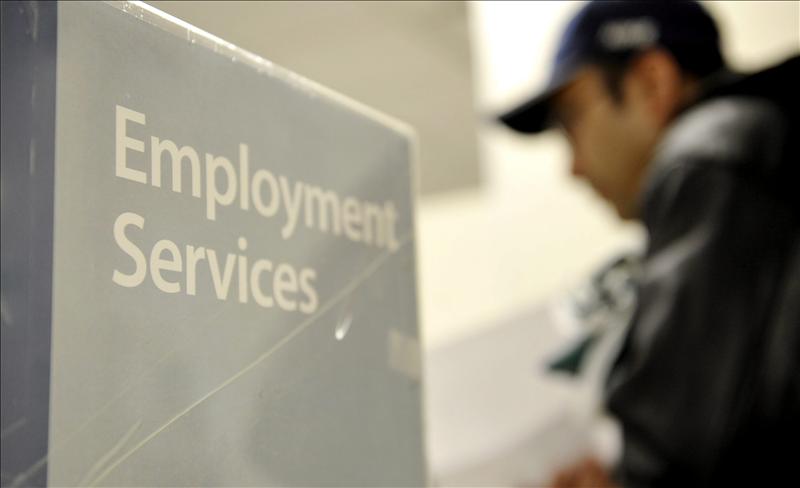 La cifra semanal de solicitudes de subsidio por desempleo en EEUU bajó en 9.000