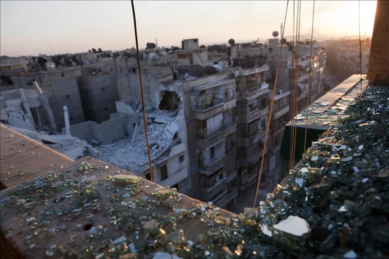 La oposición acusa al gobierno de Al Assad de utilizar  »bombas de vacío» en Siria