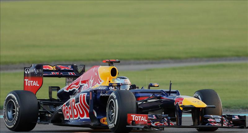 Vettel: «todavía hay muchas opciones mañana»