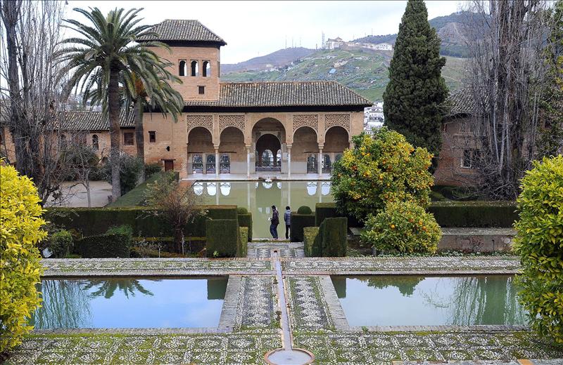 La Alhambra, «mito» literario desde los moriscos a los autores árabes de hoy