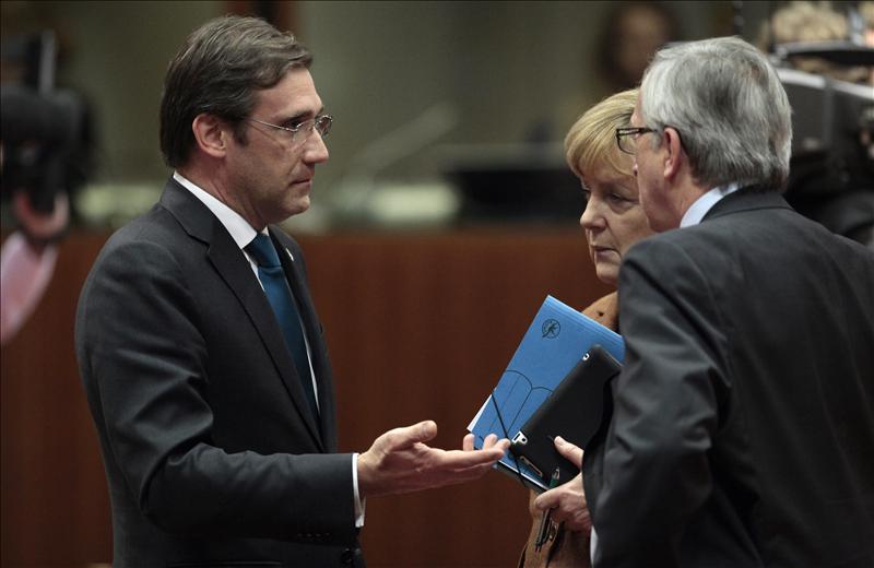El Eurogrupo se reúne de nuevo para acordar las fórmulas del rescate de Grecia
