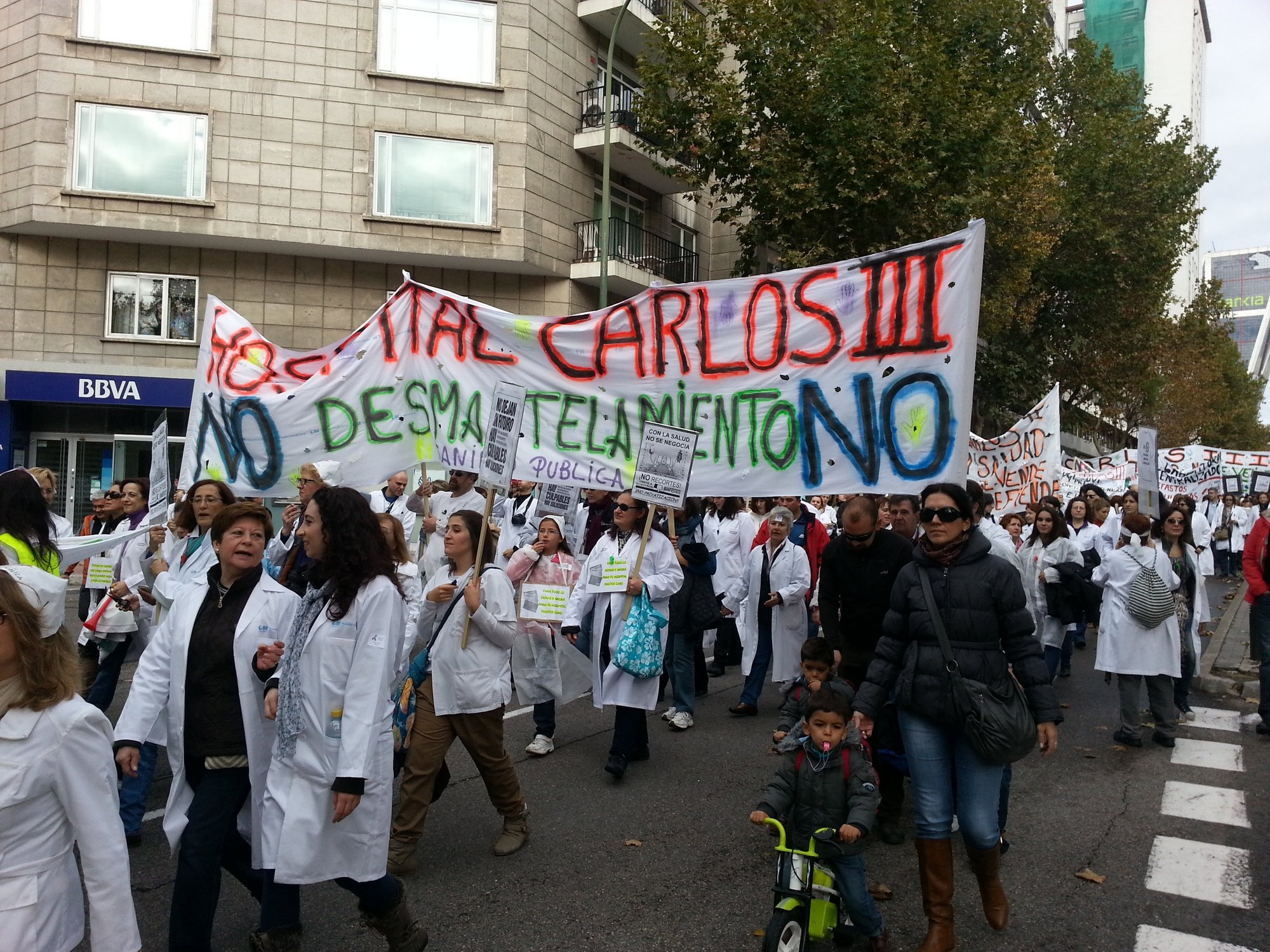 El personal sanitario de Madrid vuelve a estar en huelga en protesta por las reformas