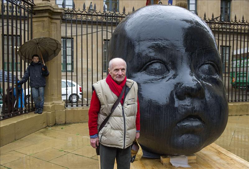 Antonio López expone sus esculturas «Día y Noche» en Pamplona