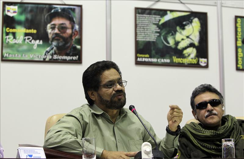 Las FARC reivindican su derecho a retener «prisioneros de guerra» en Colombia