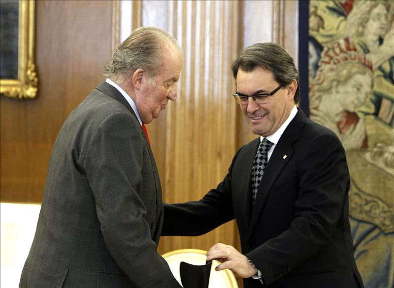Artur Mas invoca el diálogo antes de entrevistarse con el Rey en la Zarzuela
