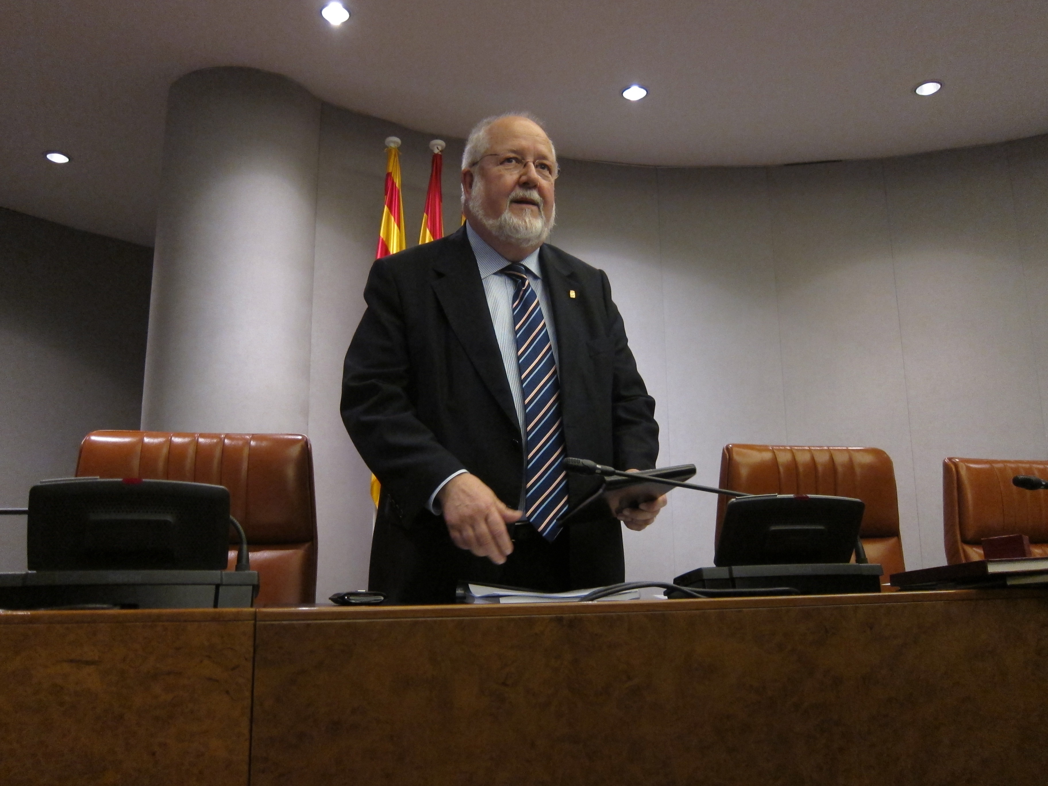 La Diputación de Barcelona apoya la declaración de soberanía con PSC y PP en contra