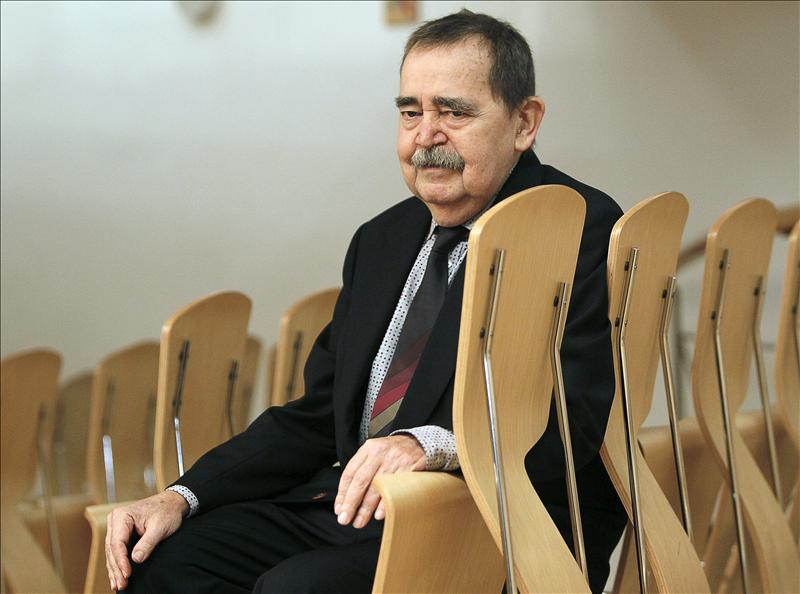 El filósofo Eugenio Trías Sagnier fallece a los 70 años en Barcelona