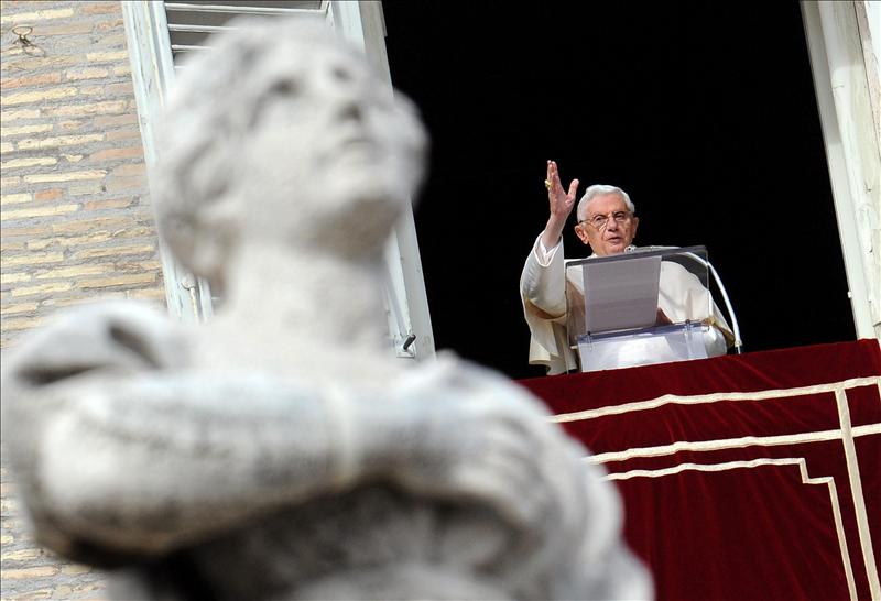 El papa dice que la Iglesia llama a la renovación y abandonar el egoísmo