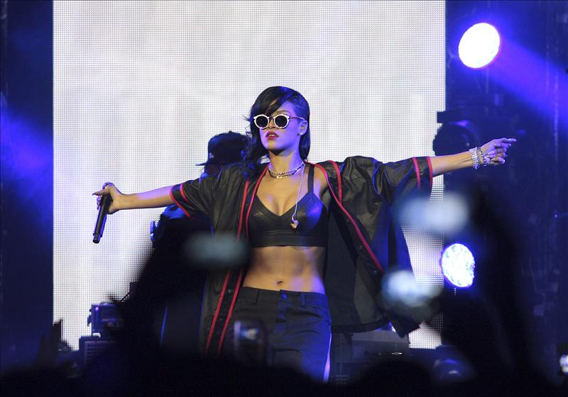 Rihanna, estrella en la Semana de la Moda de Londres