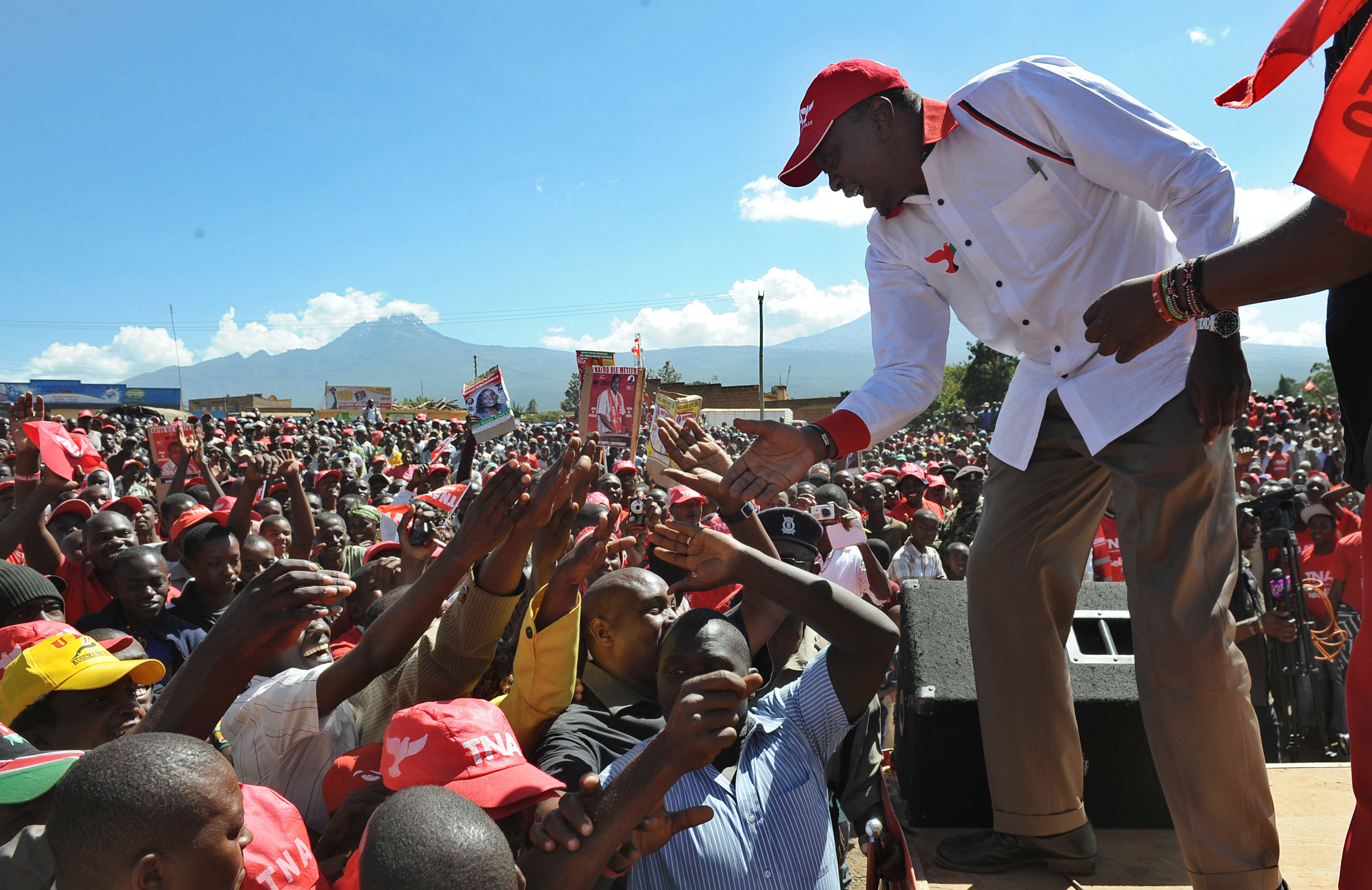 Uhuru Kenyatta, el candidato acusado de crímenes contra humanidad