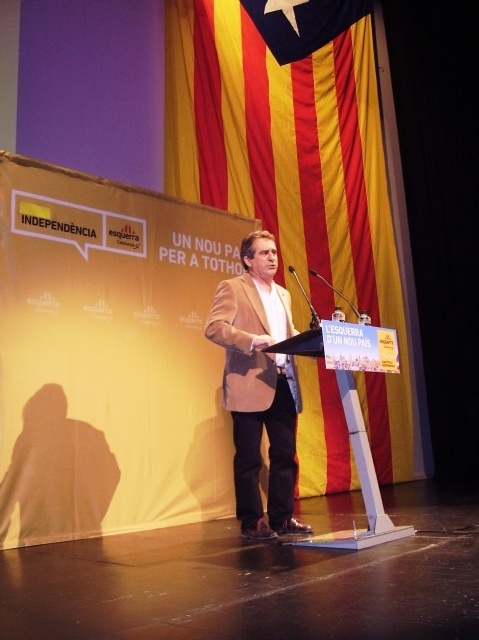 Ayuntamiento de Montblanc (Tarragona) pide al Príncipe que renuncie al Ducado del municipio