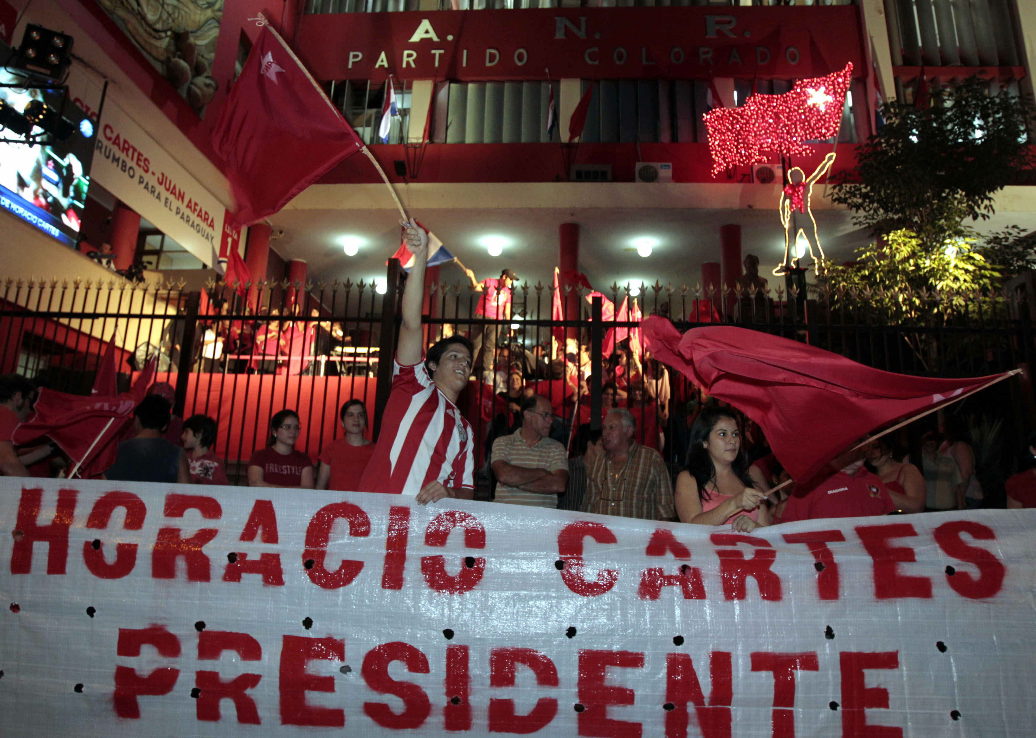 El Partido Colorado vuelve al poder en Paraguay con Horacio Cartes