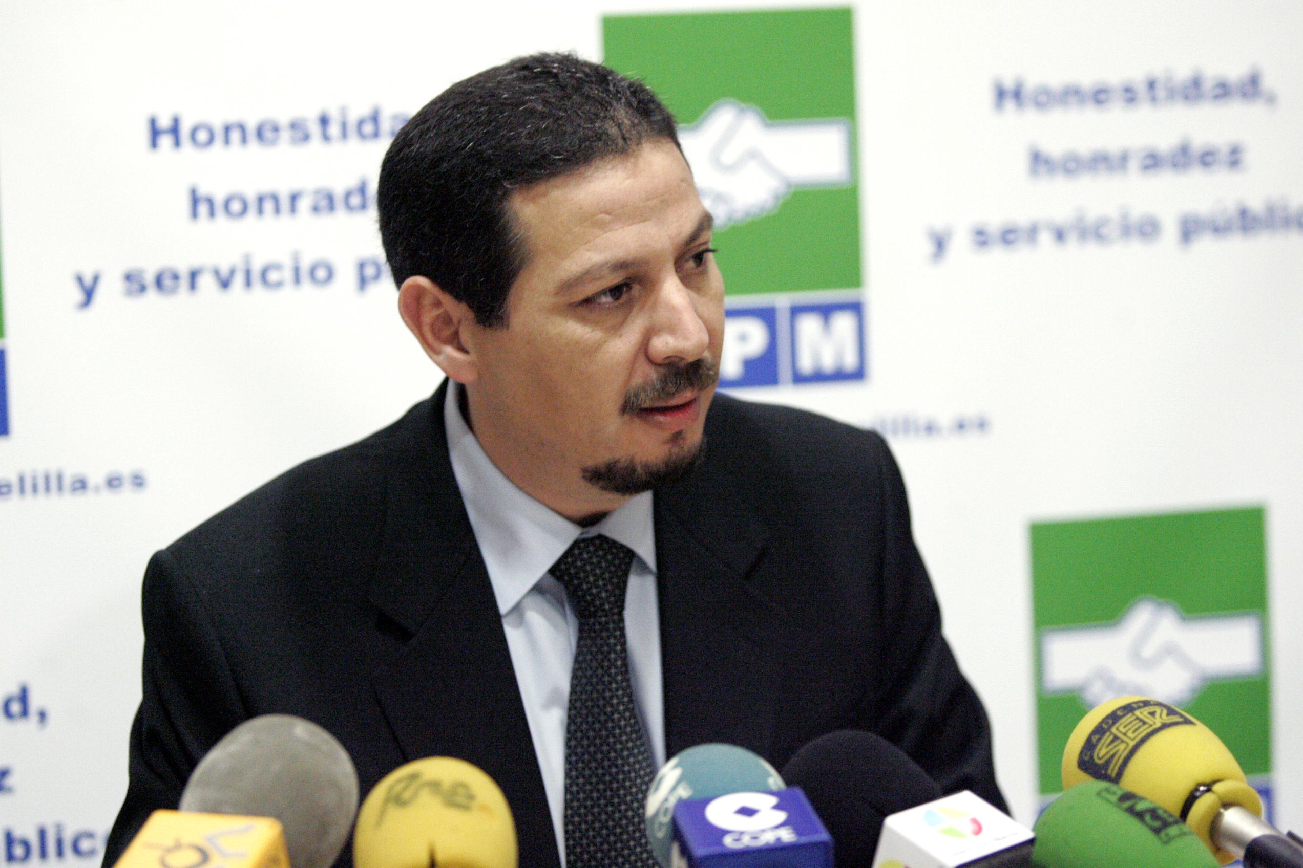 El expresidente de Melilla cobijó en su casa a inmigrantes indocumentados