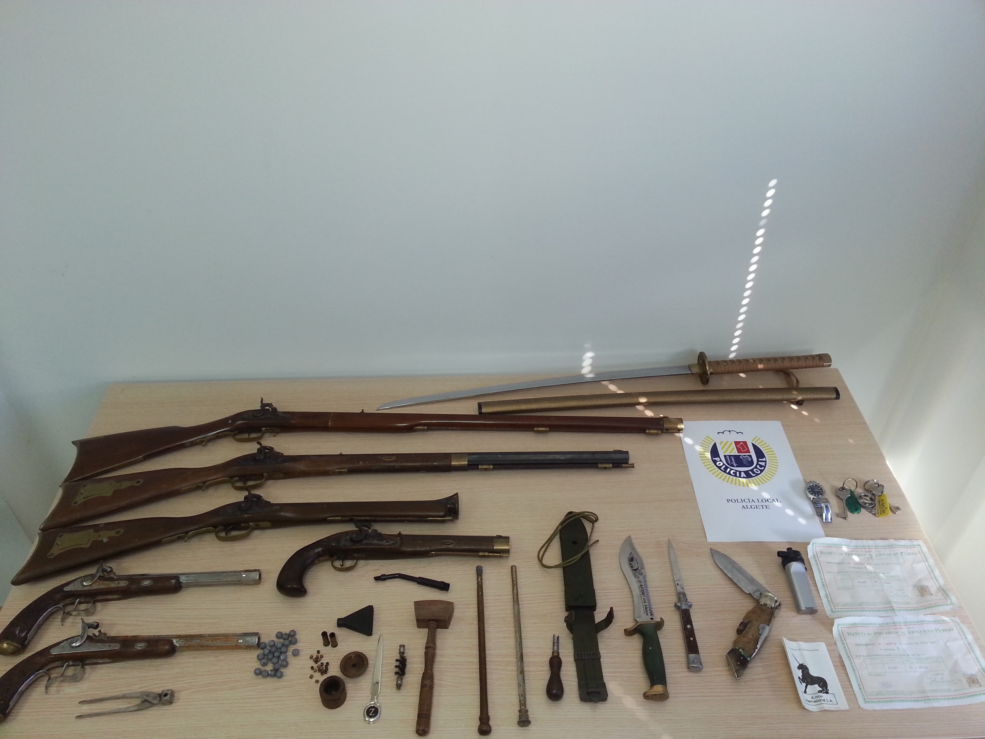 Halladas media docena de armas de fuego abandonadas en Algete