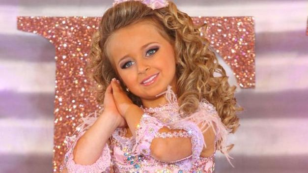 Isabella Barret, la niña modelo de 7 años que ya es millonaria