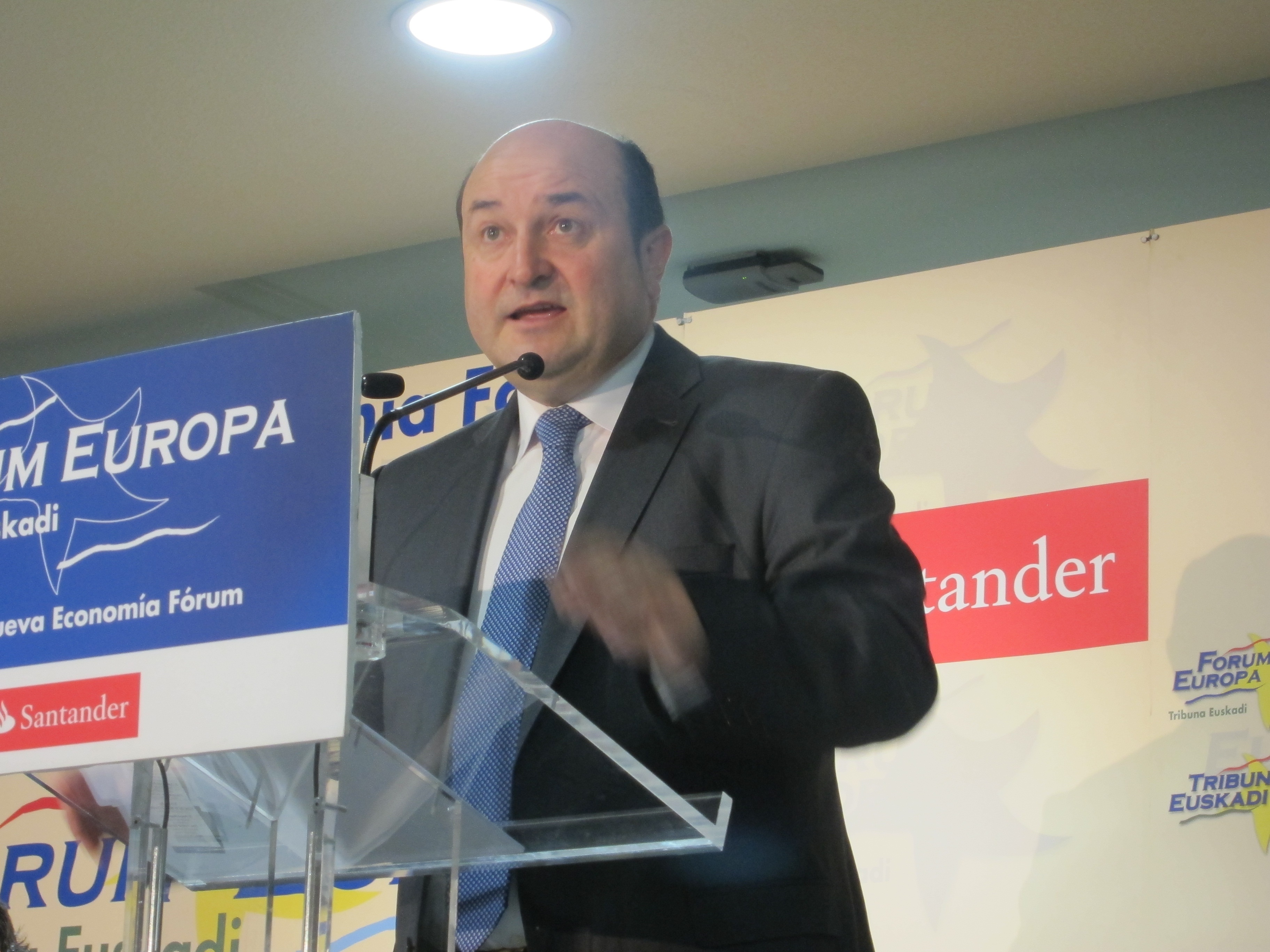 PNV plantea que ETA entregue las armas a las instituciones de Euskadi