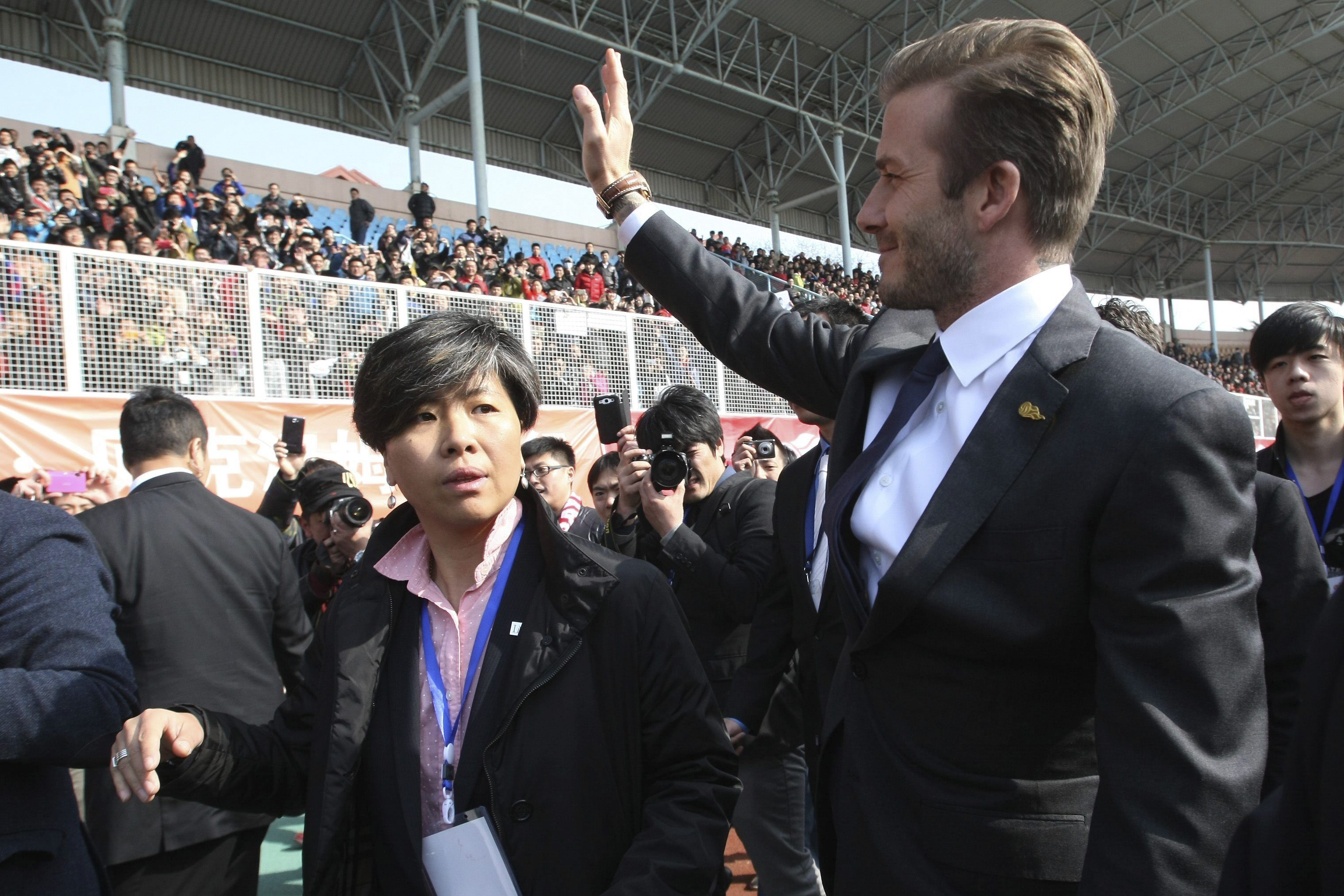 Beckham viaja a China para promover la pasión por el fútbol
