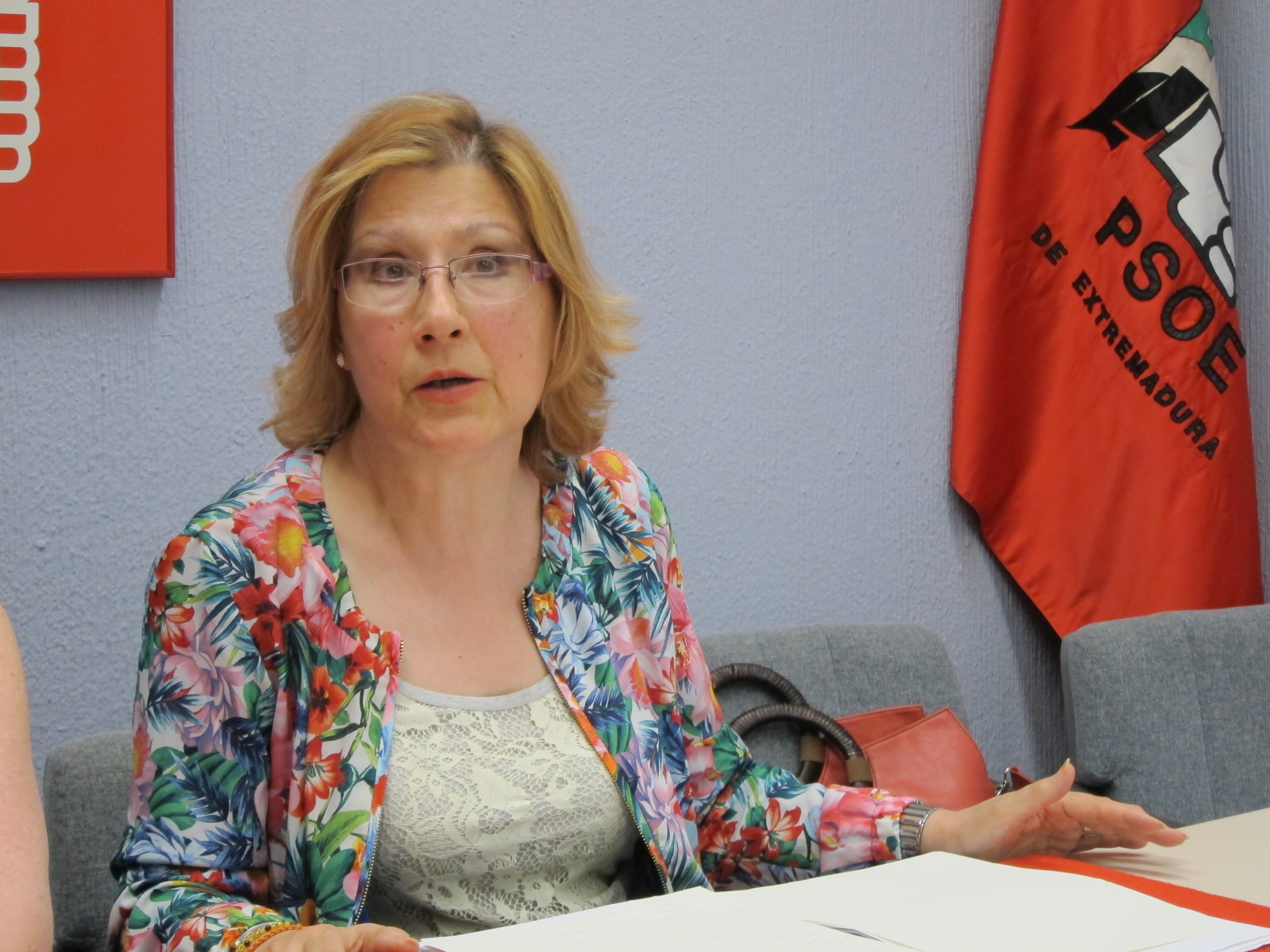 Carmen Heras renuncia a su acta de concejal y abandona el Grupo Municipal del PSOE en el Ayuntamiento de Cáceres