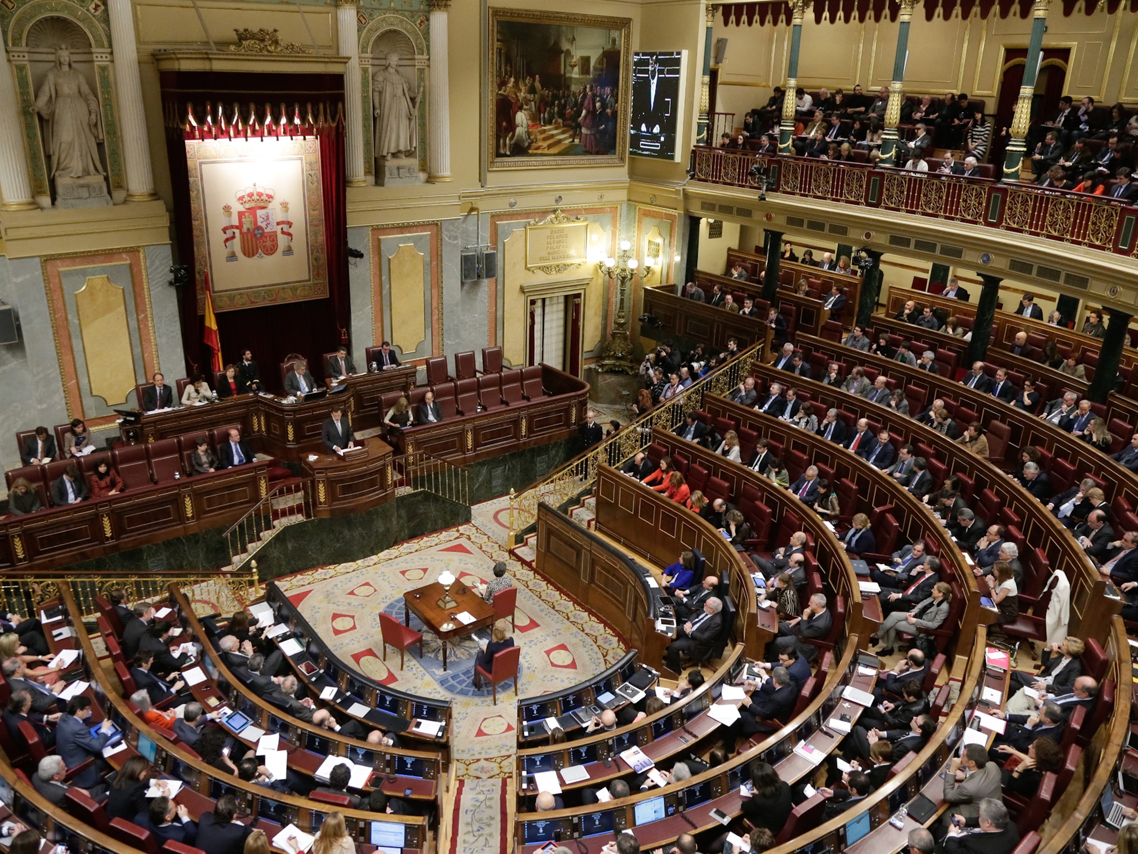 El Congreso celebrará un Pleno el 2 de julio para que Rajoy informe de la UE y aprobar el techo de gasto de 2014
