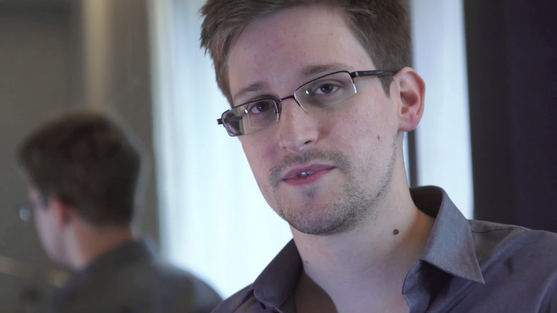 Snowden da una lista a Rusia con 15 países a los que pedir asilo