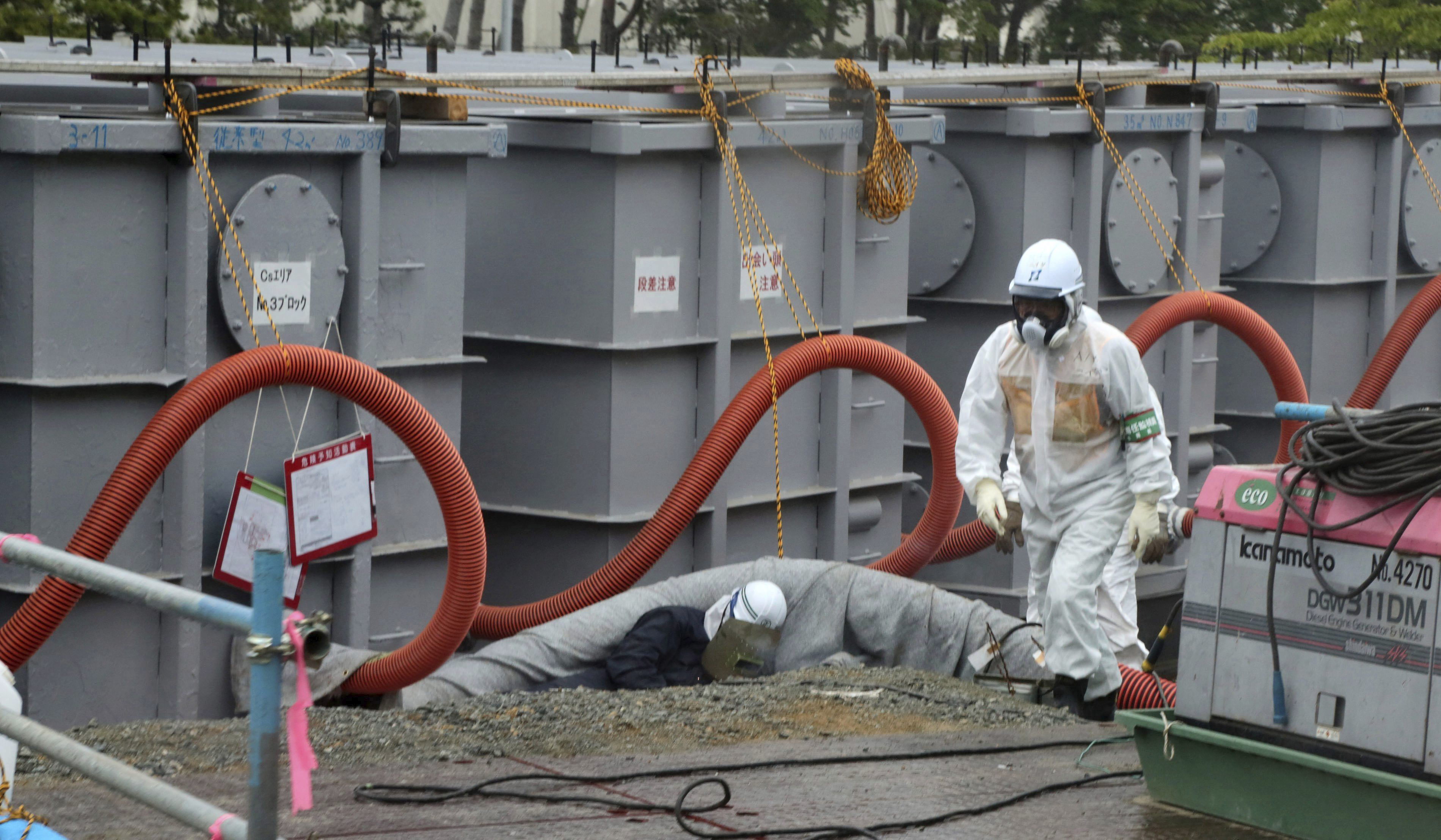 Sube la radiactividad del agua en un pozo de la central de Fukushima