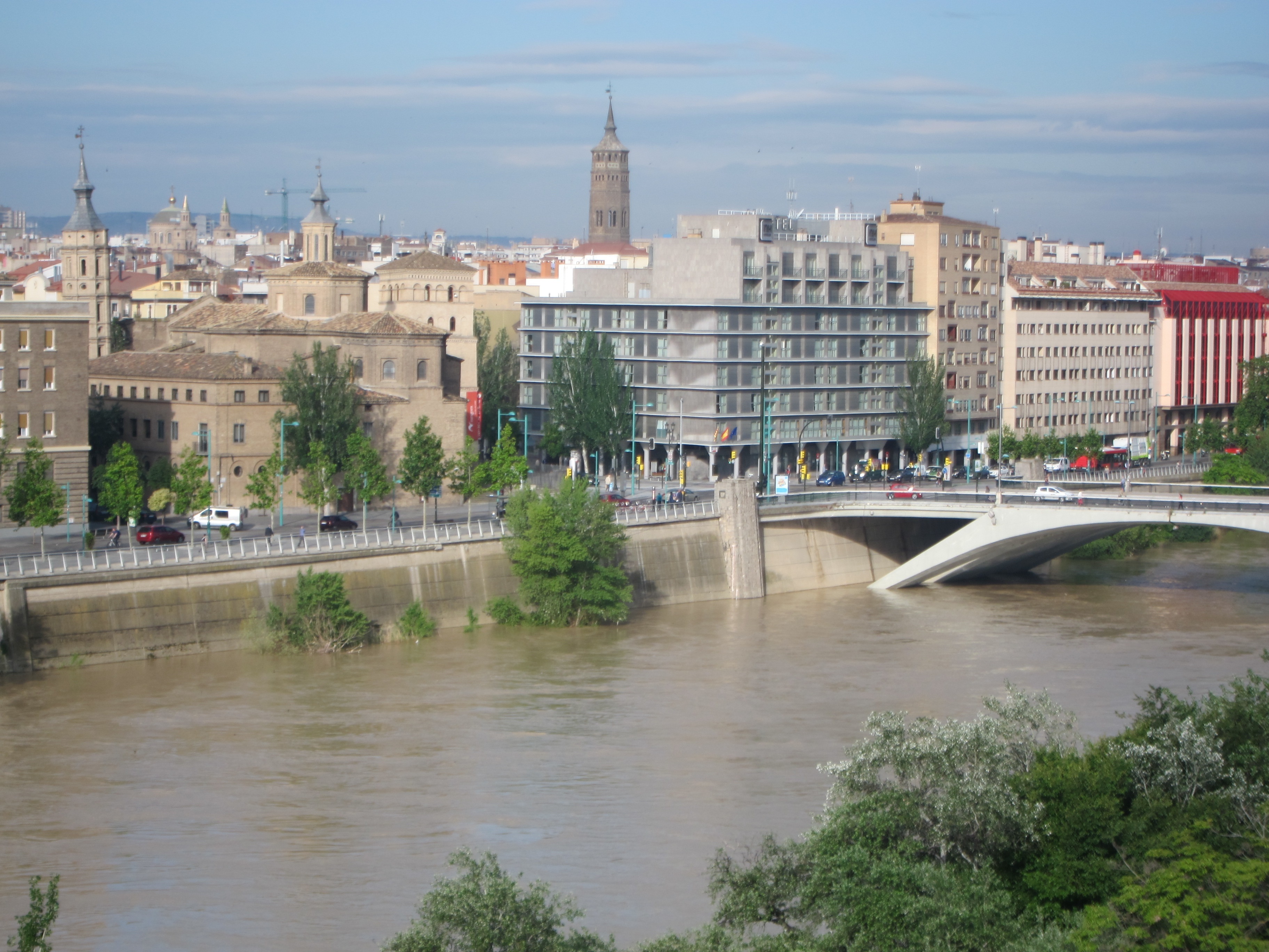 El Govern planteará una «posición frontal» contra el Plan Hidrológico del Ebro