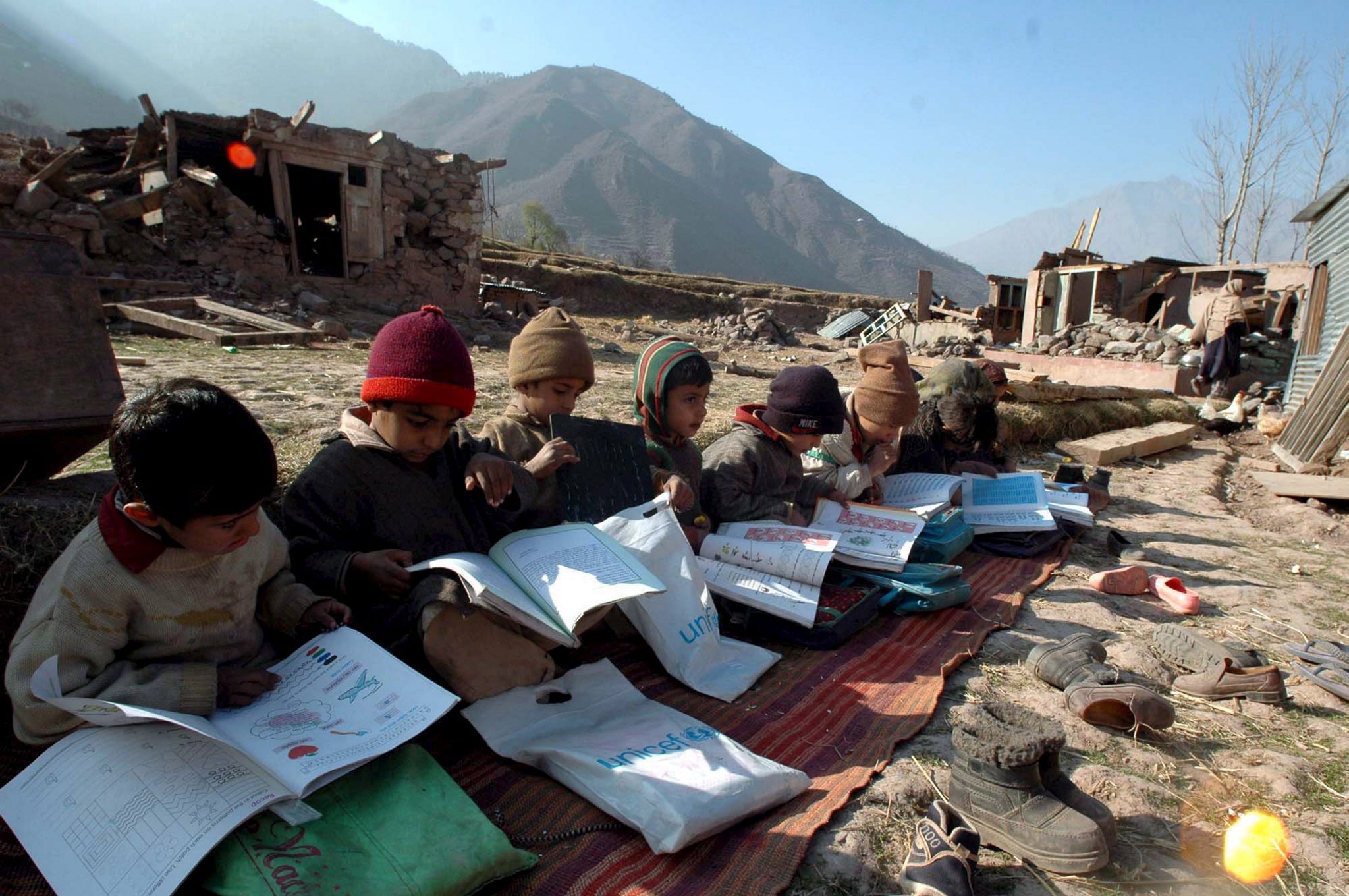Más de 28 millones de niños sin escuela viven en zonas en guerra |  Teinteresa