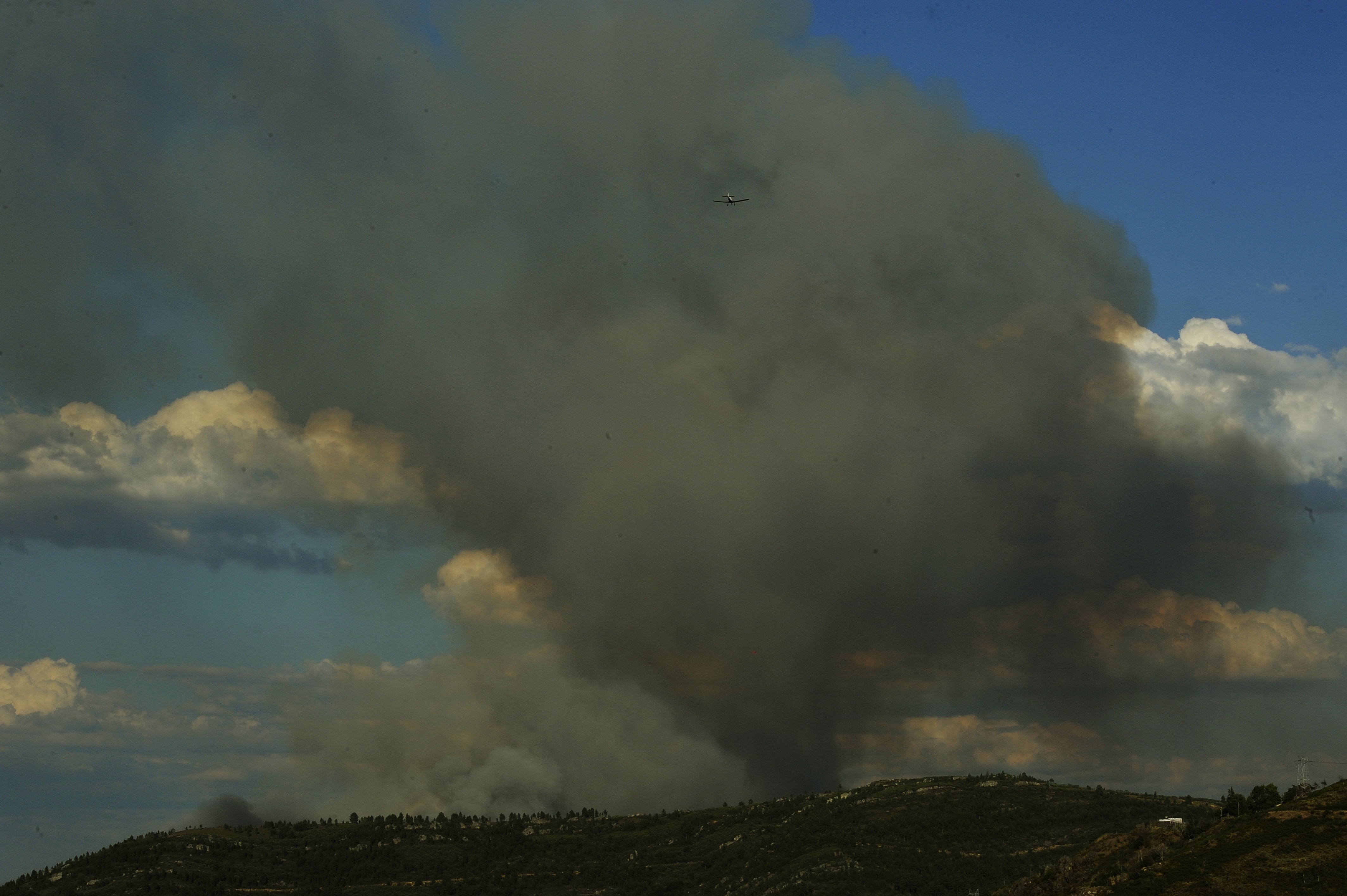 (AMP) Extinguido el incendio de Quiroga-Larouco con unas 400 hectáreas afectadas