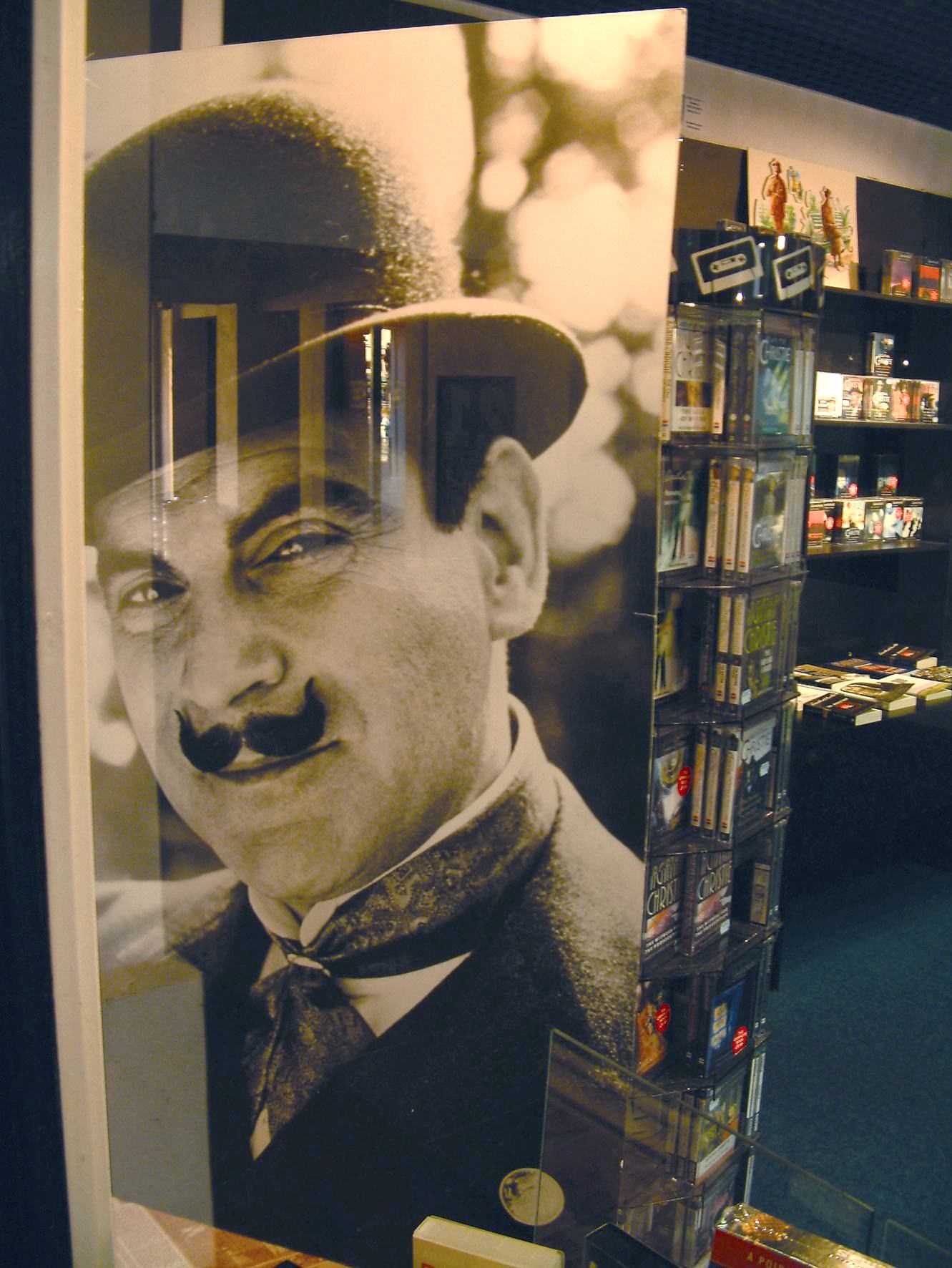 Poirot vuelve en un nuevo libro apoyado por la familia de Agatha Christie