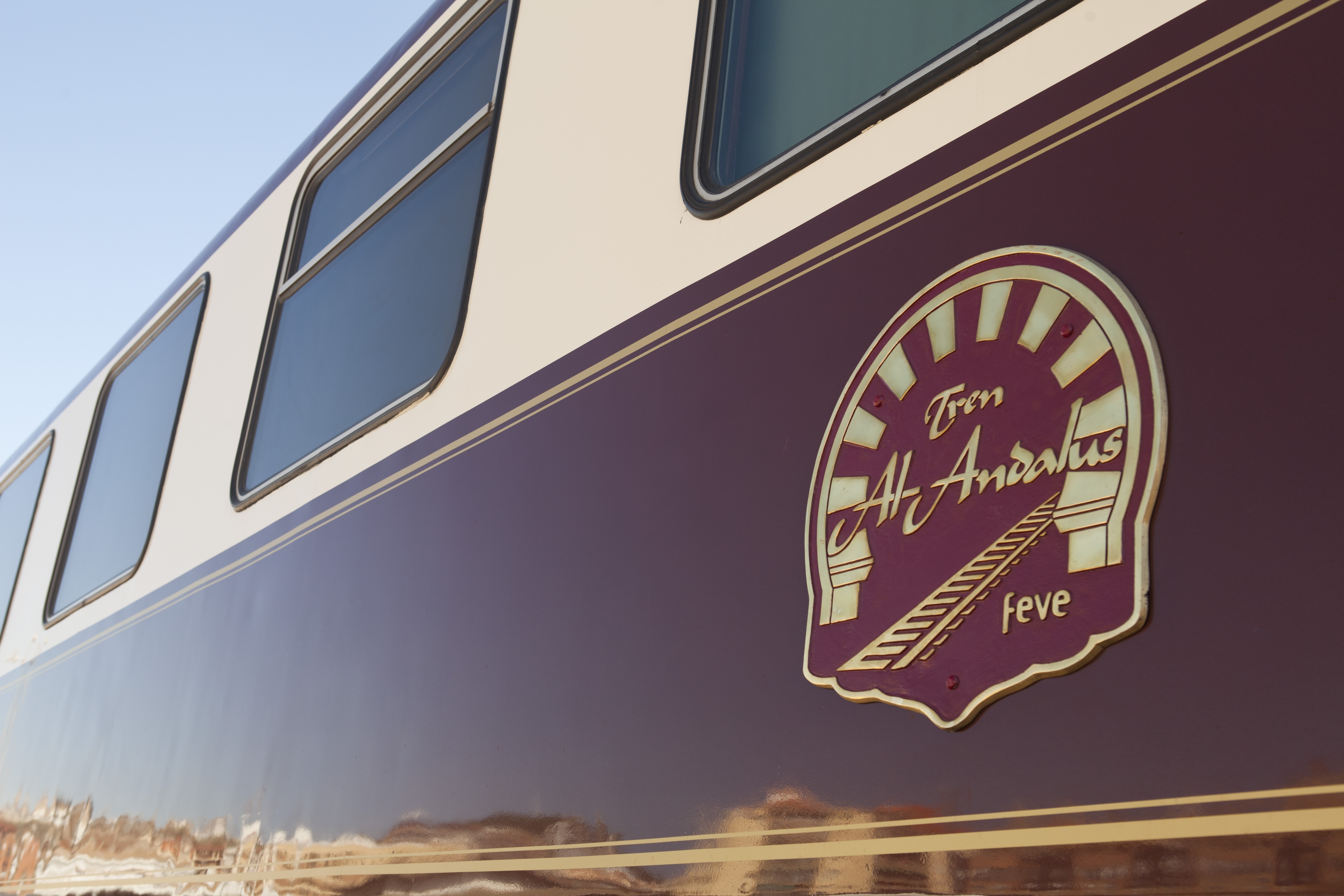 Renfe crea un tren turístico de lujo de seis días de duración que cruza toda Extremadura