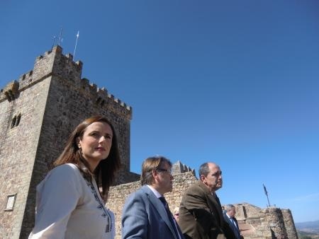Fomento invierte 60.000 euros para que el Castillo de Alburquerque pueda reabrirse al público tras 5 años