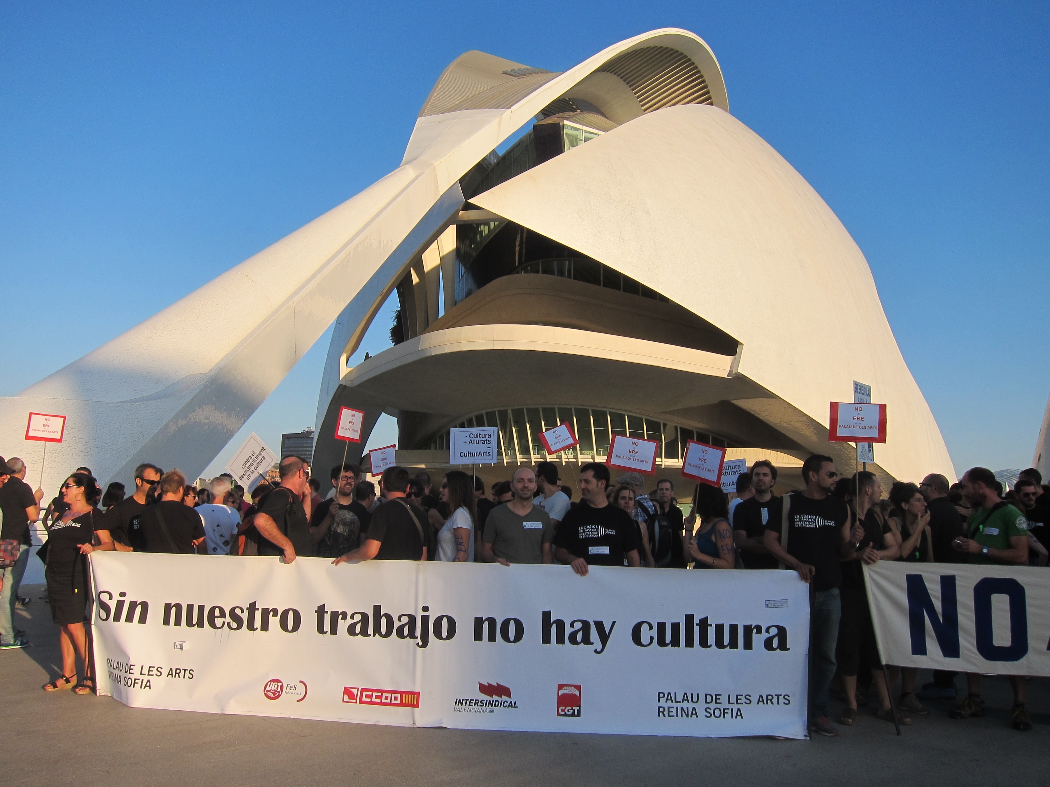 La huelga contra el ERE en el Palau de les Arts paraliza la actividad en el teatro de ópera