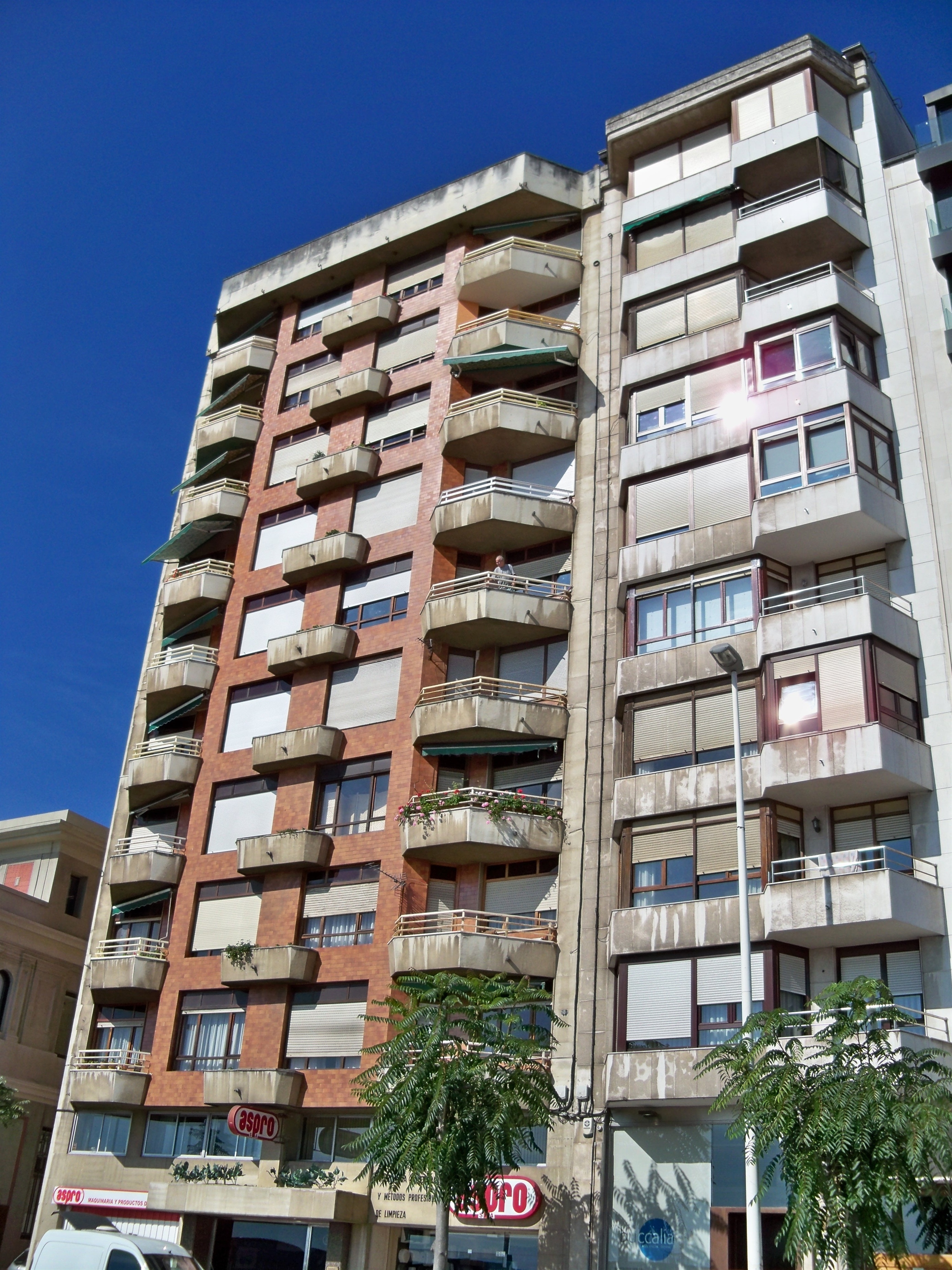 En qué capitales españolas están las habitaciones de alquiler más baratas y más caras