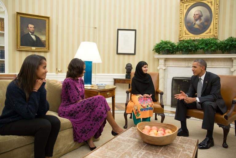 Malala critica el ataque con »drones» a Pakistán en su reunión con Obama