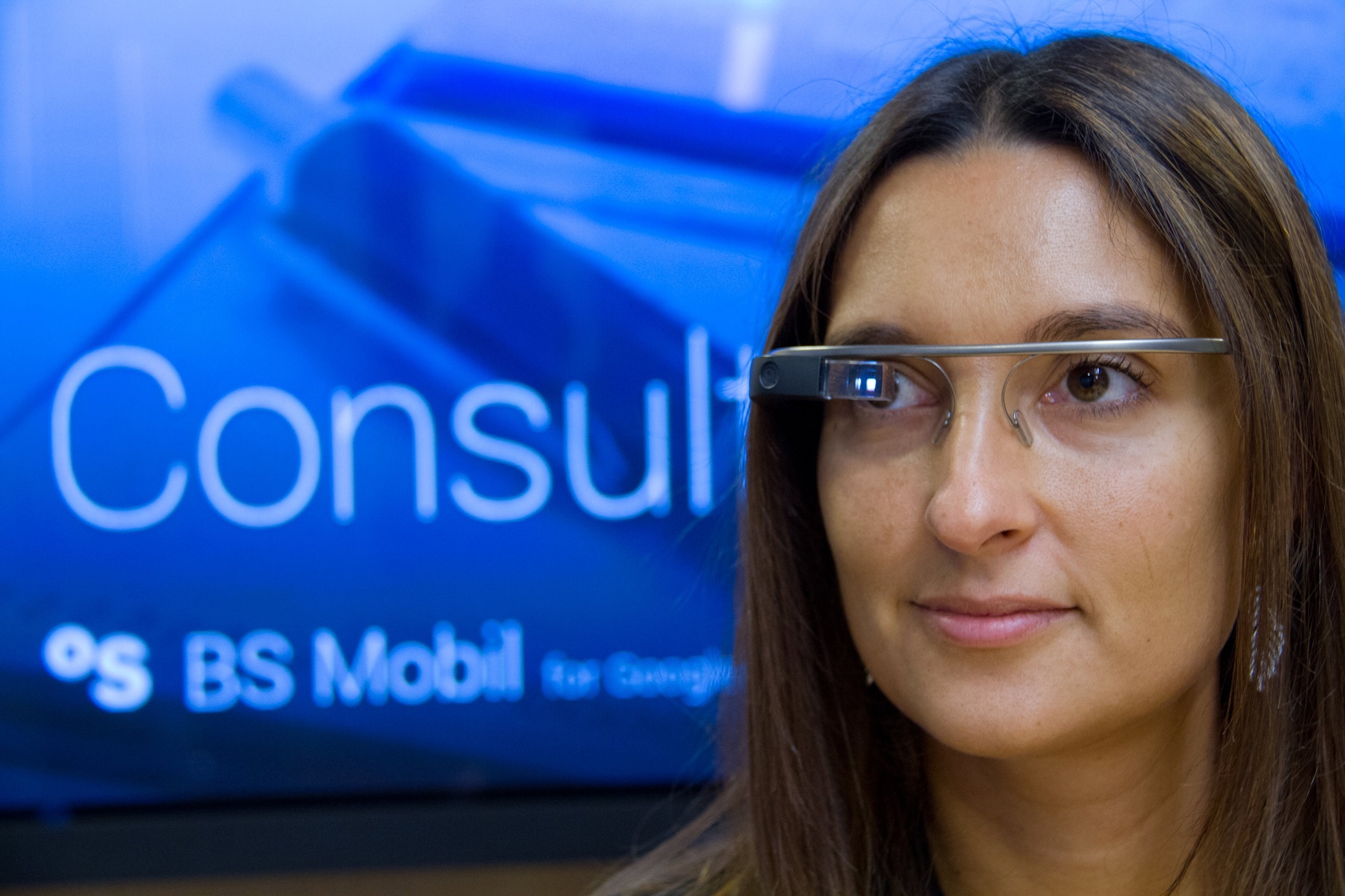 Banco Sabadell lanza la primera aplicación bancaria para Google Glass del mundo