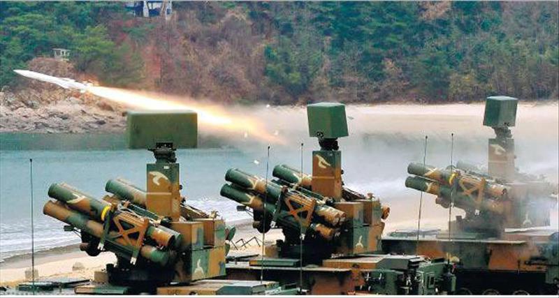 Corea del Sur une a su flota un nuevo destructor con misiles guiados