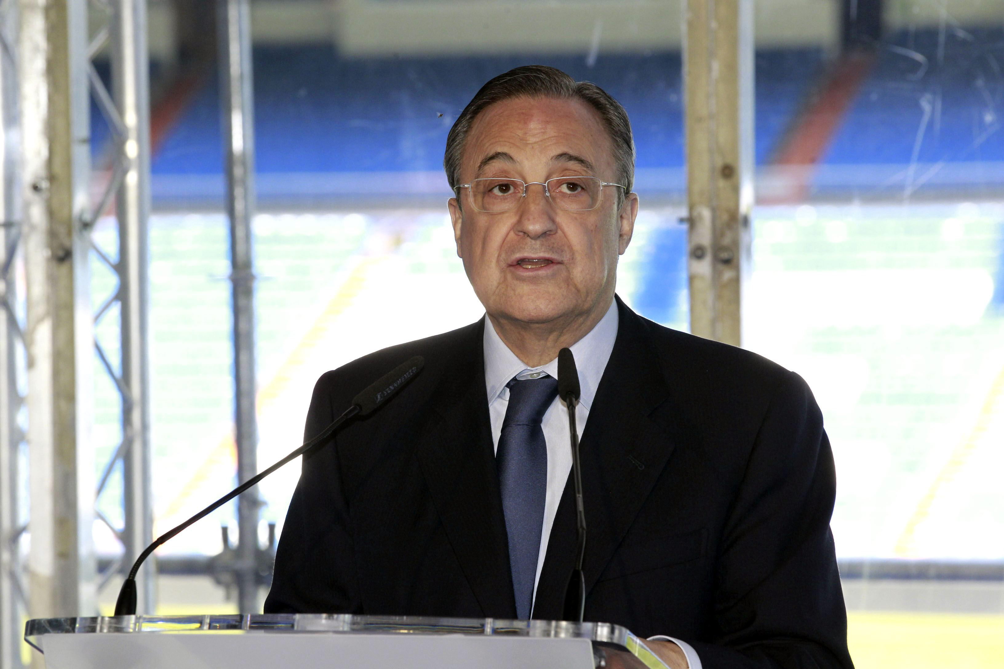Los 24 millones de euros del Almería se enfrentan a los 515 del Real Madrid