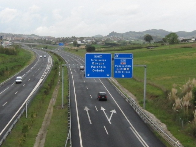 Fomento adjudica por 10,5 millones varias actuaciones de conservación y explotación en carreteras de Cantabria