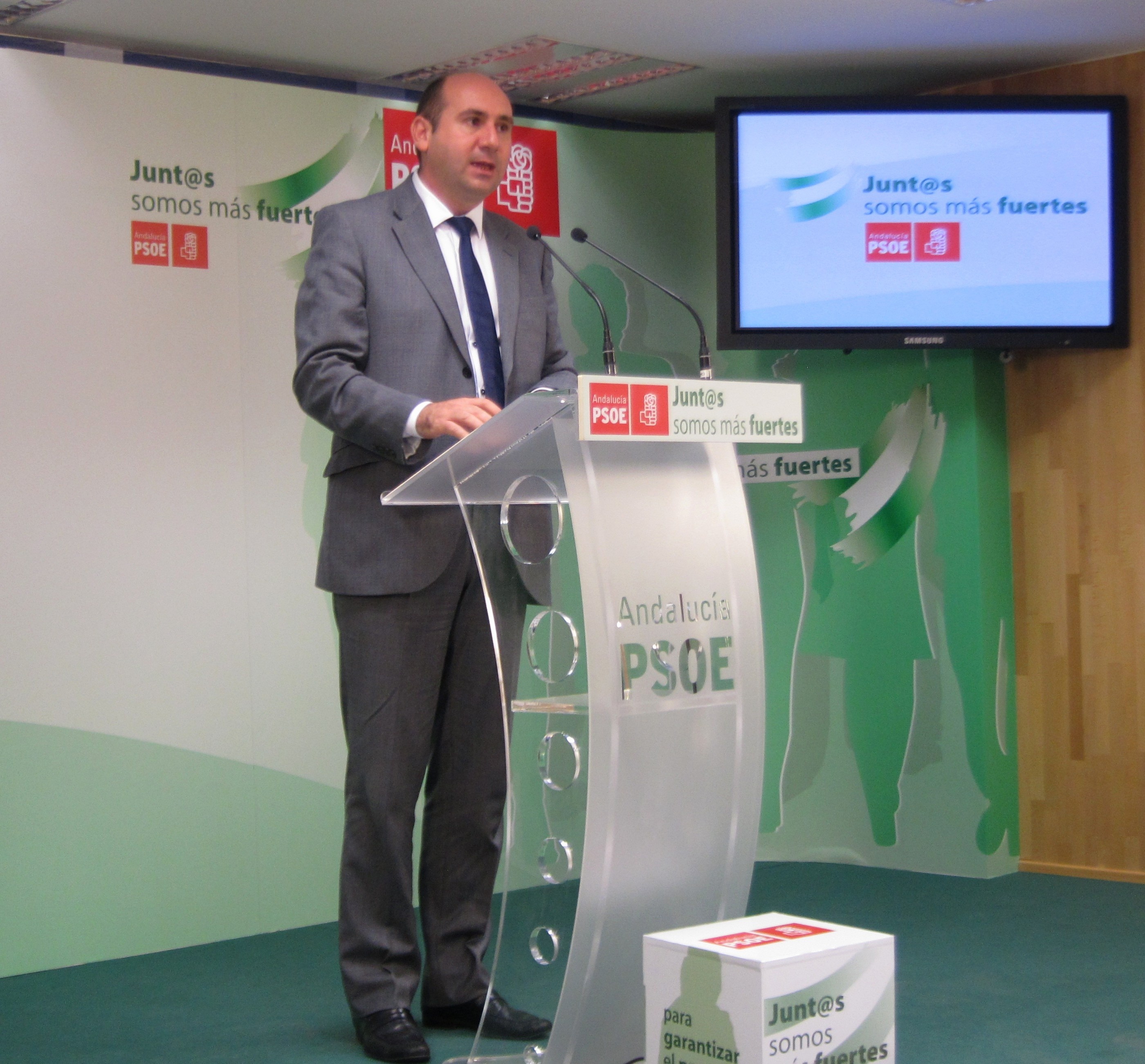 El PSOE-A afirma que Andalucía «cumple» el objetivo de déficit y «nadie le regala nada»
