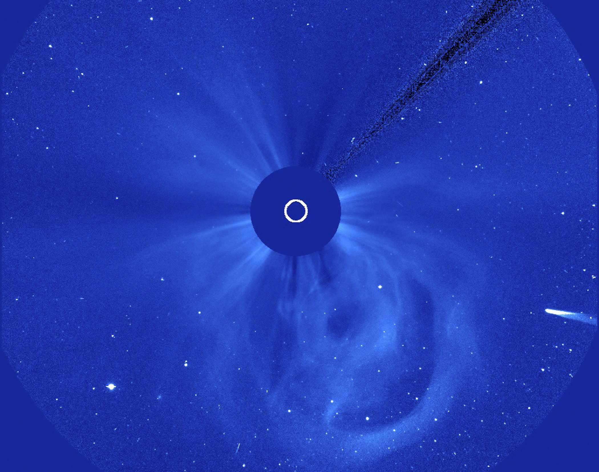 La NASA cree que el núcleo de ISON ha sobrevivido al encuentro con el Sol