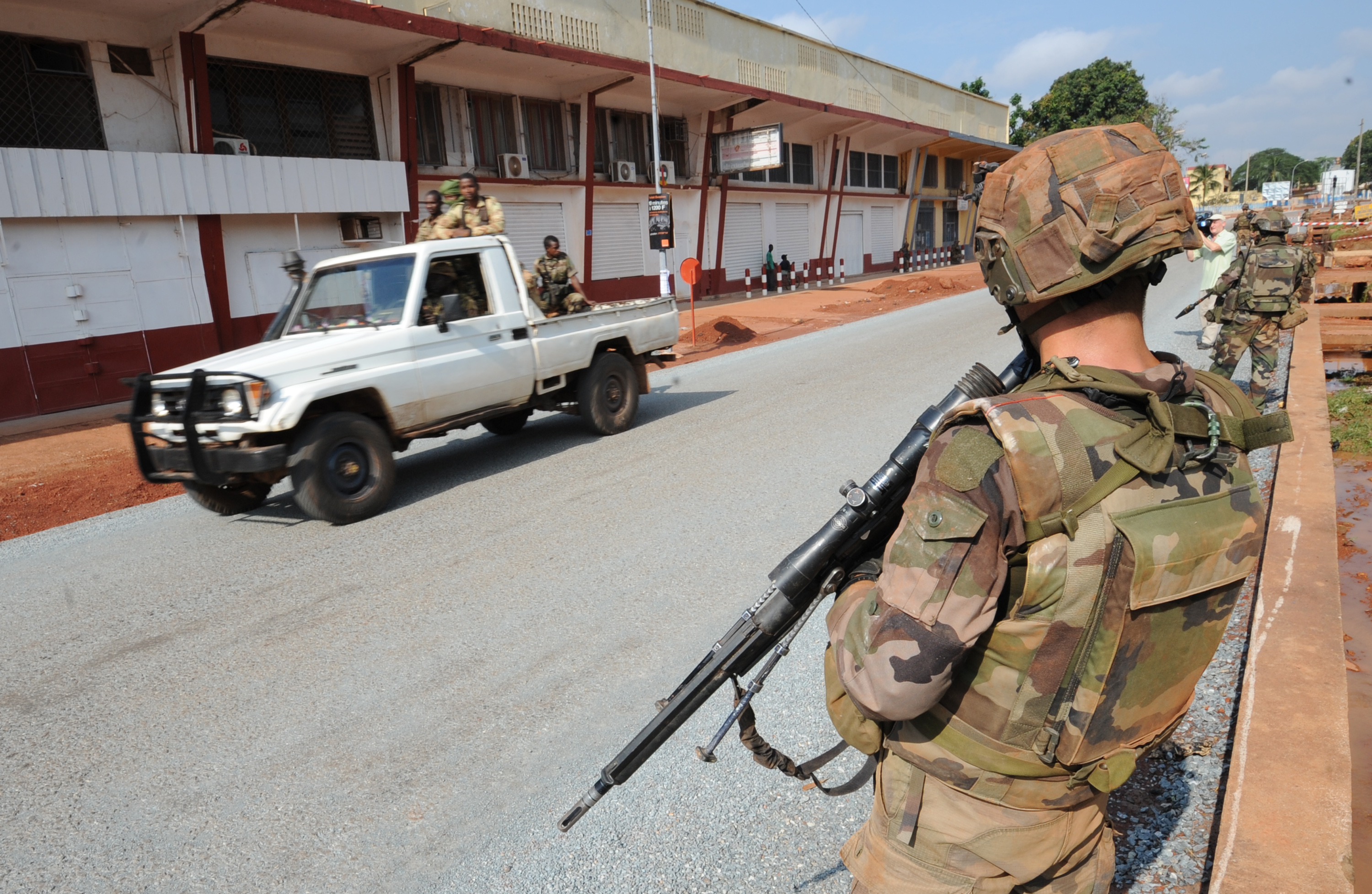 El ejército francés patrulla las calles de la capital de la República Centroafricana