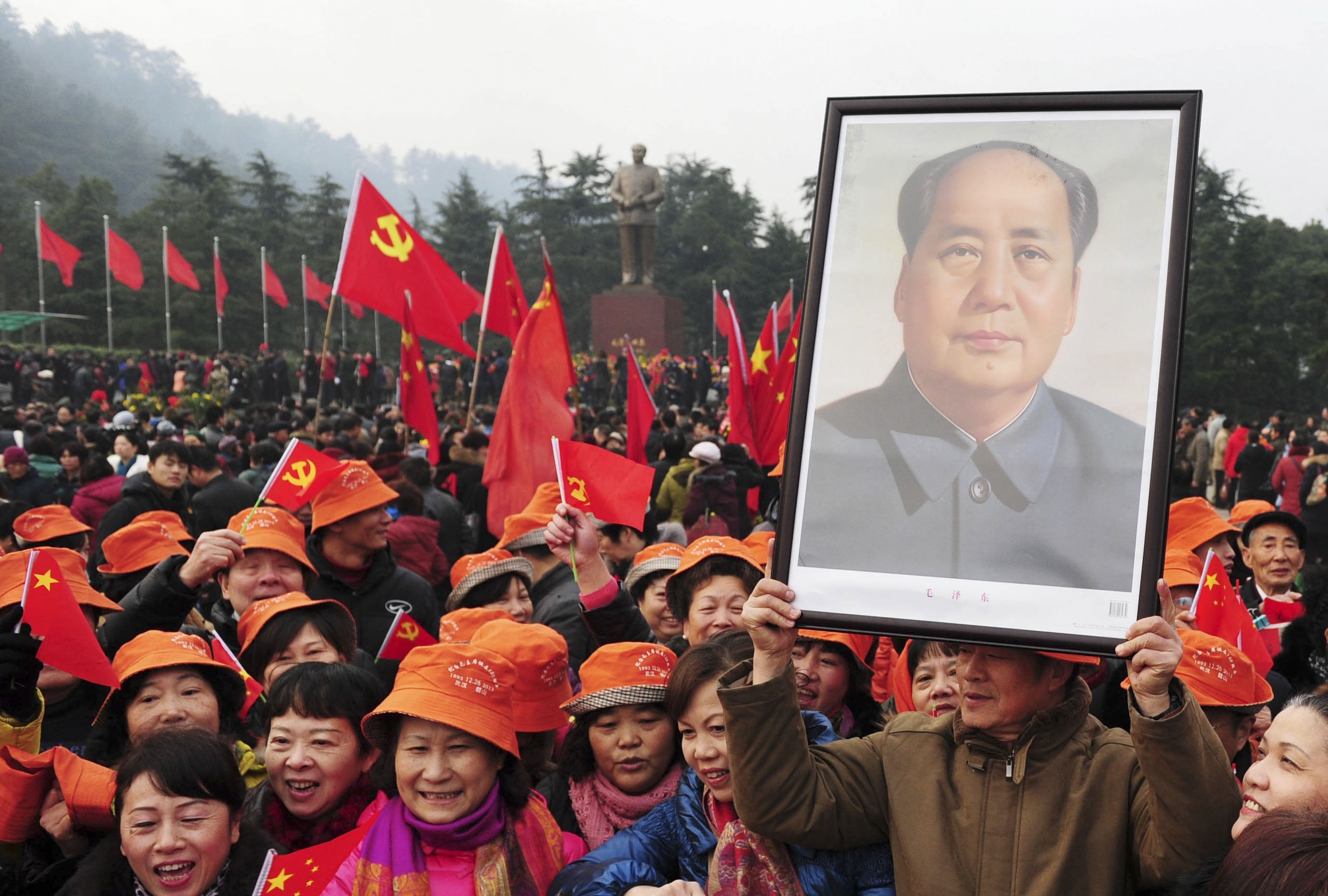 China celebra el 120 aniversario del nacimiento de Mao Zedong
