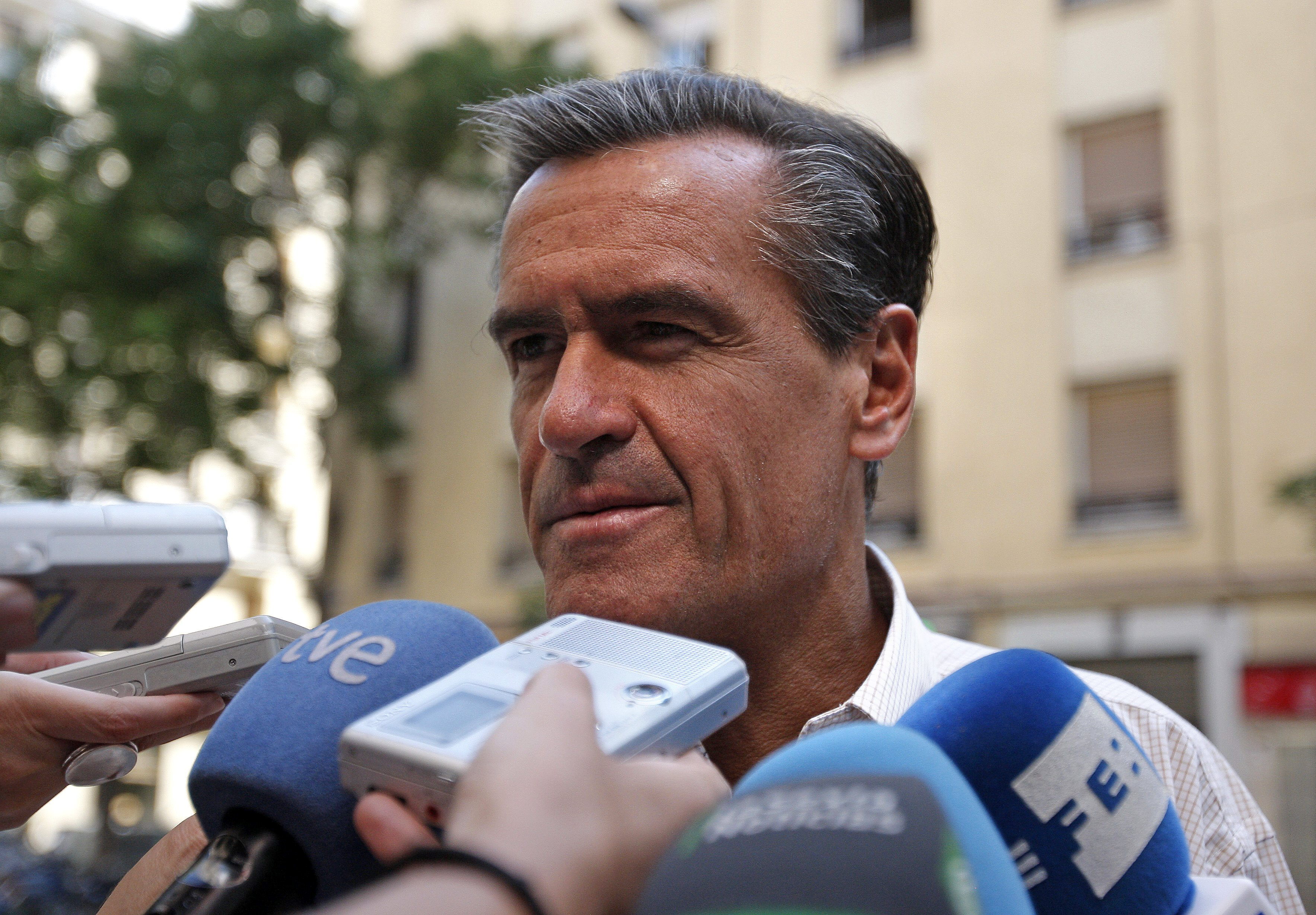 López Aguilar dice que las primarias no son una competición entre socialistas