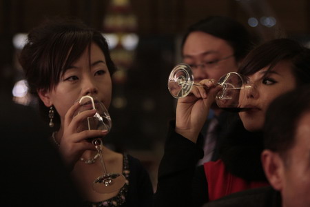 China destrona a Francia como primer país consumidor de vino tinto del mundo