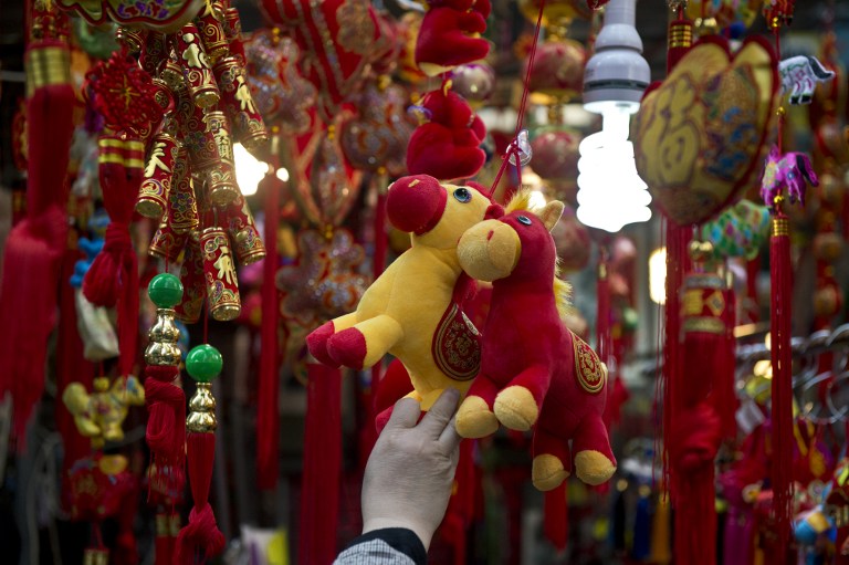 China da la bienvenida al Año Nuevo del Caballo de Madera