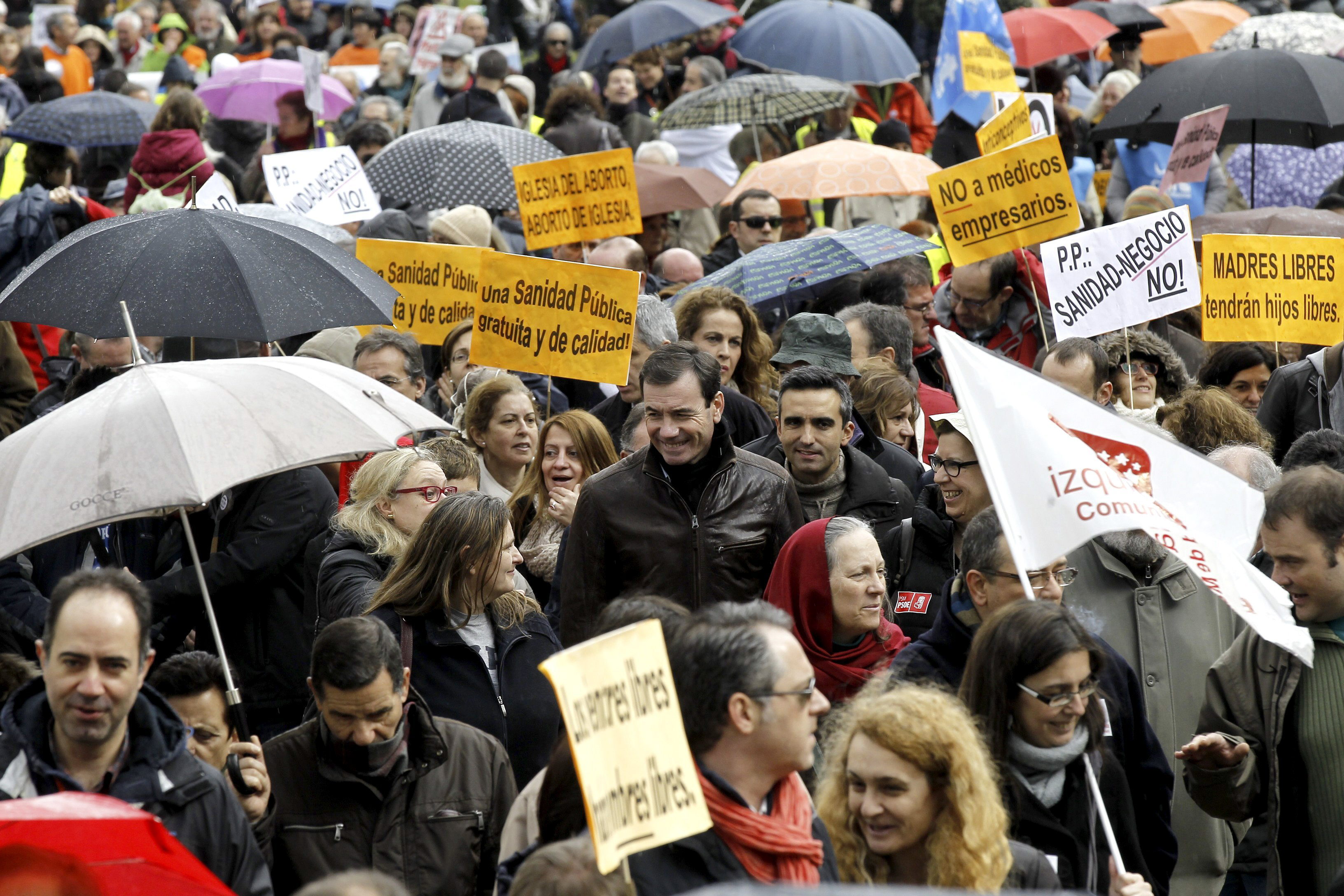 Cautela en la «Marea blanca» tras la marcha atrás de la Comunidad de Madrid