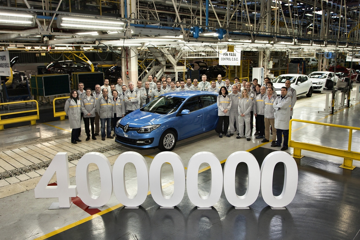 La factoría de Renault en Palencia fabrica el Mégane número 4.000.000